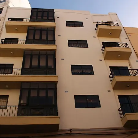 Fleur Seaview 2 Bedroom Penthouse With Terrace In *